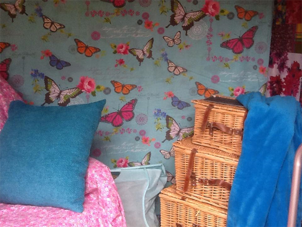 616 Jean Lyon SheShed 20150628b 4in150ppi